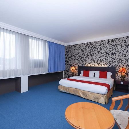 Super Oyo 89604 City Home Stay Miri Exterior foto