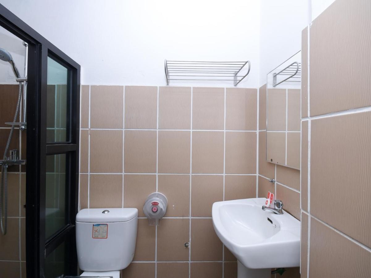 Super Oyo 89604 City Home Stay Miri Exterior foto